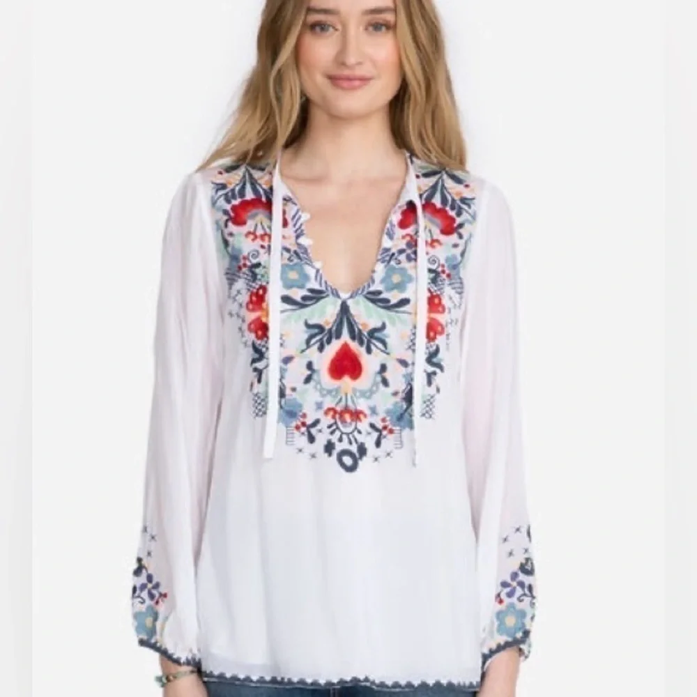 Johnny Was heavily embroidered Bisma blouse NWT - Picture 2 of 8